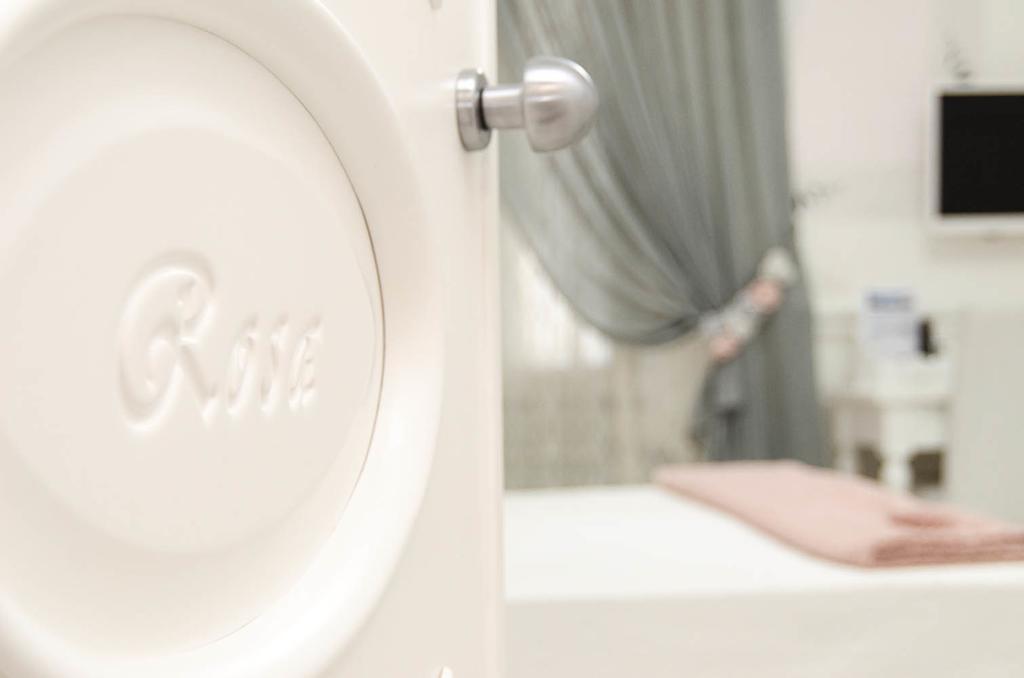 Domus Rosa Bed & Breakfast Naples Bilik gambar